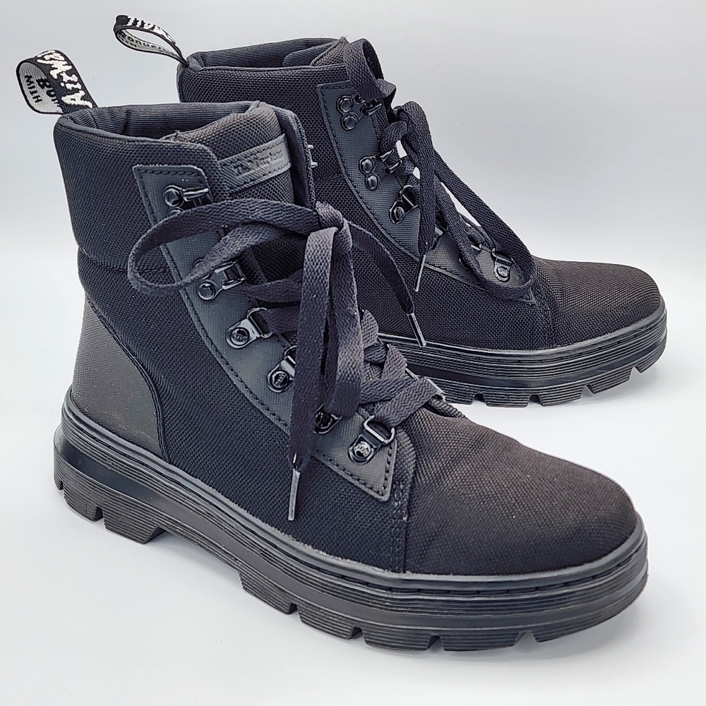 Dr Doc Martens Combs Air Wair Combat Boots Womens Size 9 Black